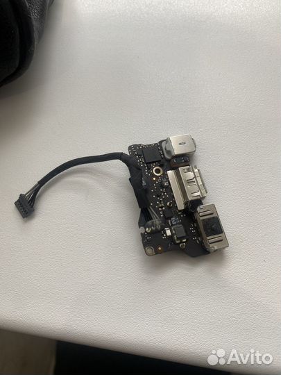 Плата питания a1466 macbook air 13 2015-2017