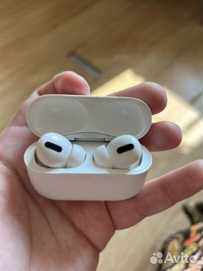Apple airpods pro
