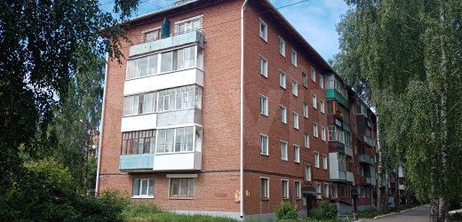 Авито воткинск свежие объявления. Воткинск заречная 5. Воткинск дом. Воткинск улица волгоградская 18 г. Воткинский дом.