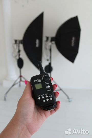 Комплект Фотооборудования Godox для фотостудии