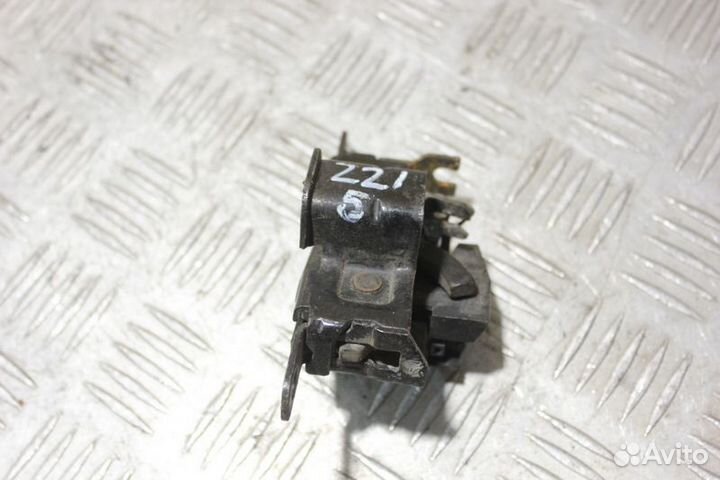 Замок капота S500 221