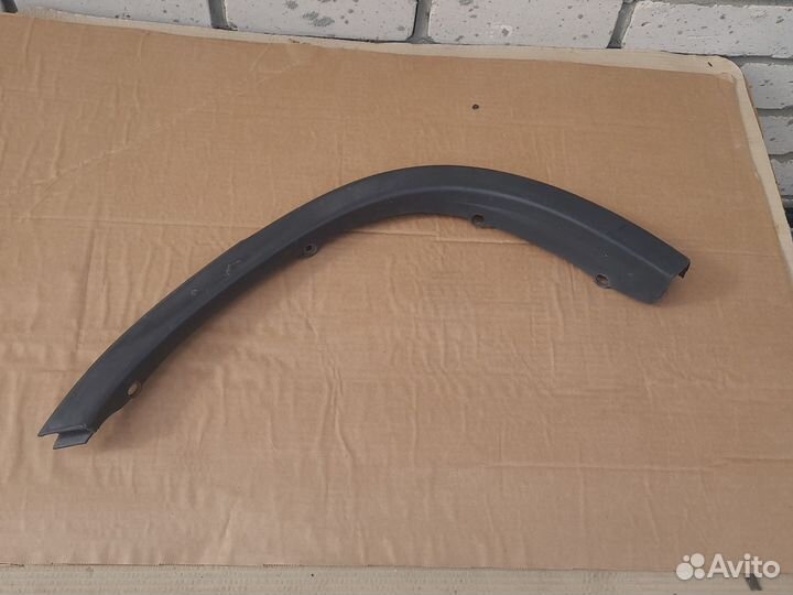 Молдинг заднее правое крыло Honda CR-V 1 96-2002