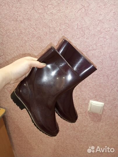 Резиновые сапоги