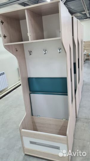 Вешалка/шкаф/раздевалка