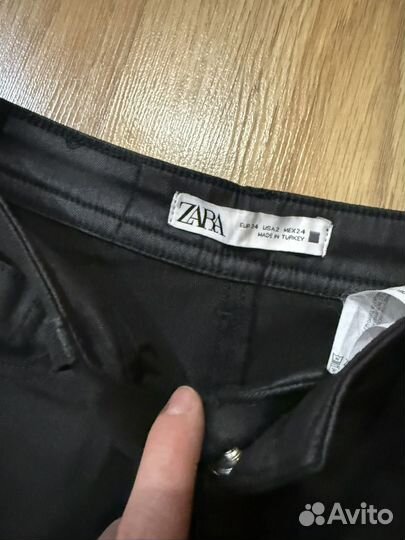 Джинсы zara