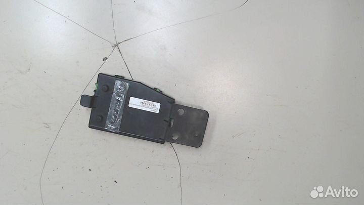 Блок управления бортовой сети Hummer H3, 2003