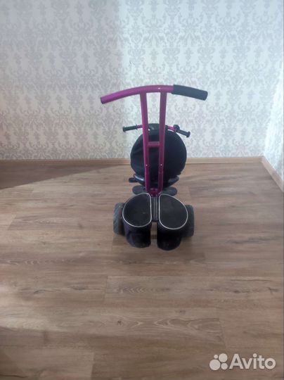 Трехколесный велосипед
