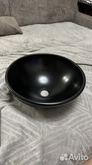 Раковина керамическая