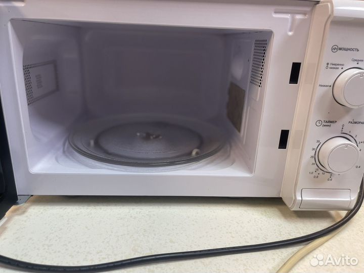 Микроволновая печь comfee
