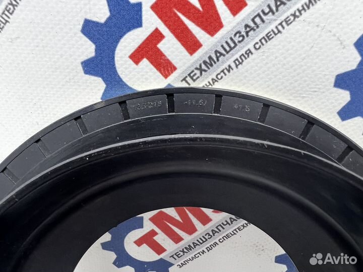 Манжета 135х215х11,5/41,5