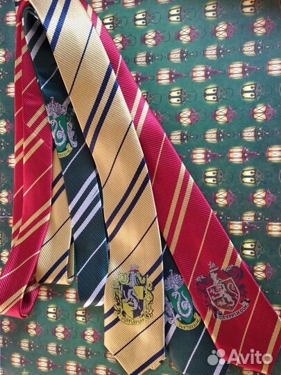 Галстуки из фильма Гарри Поттер