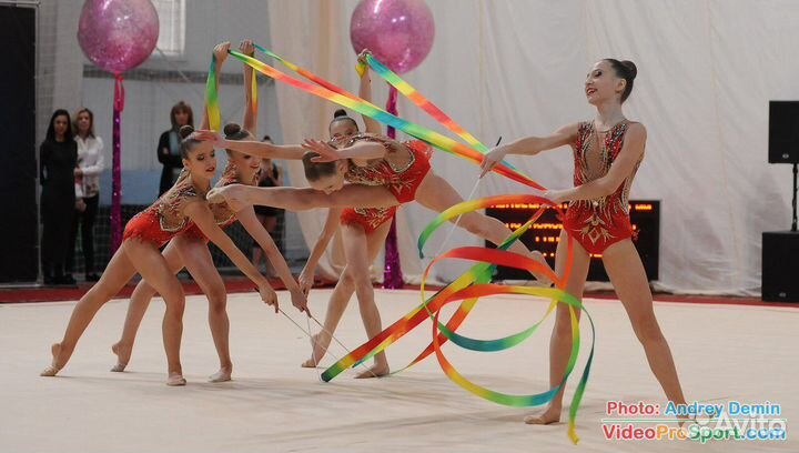 Продаются групповые купальники