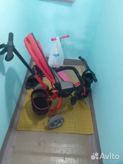 Детский трехколесный велосипед бу