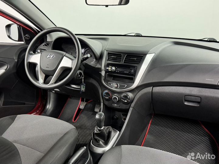 Hyundai Solaris 1.4 МТ, 2012, 99 470 км