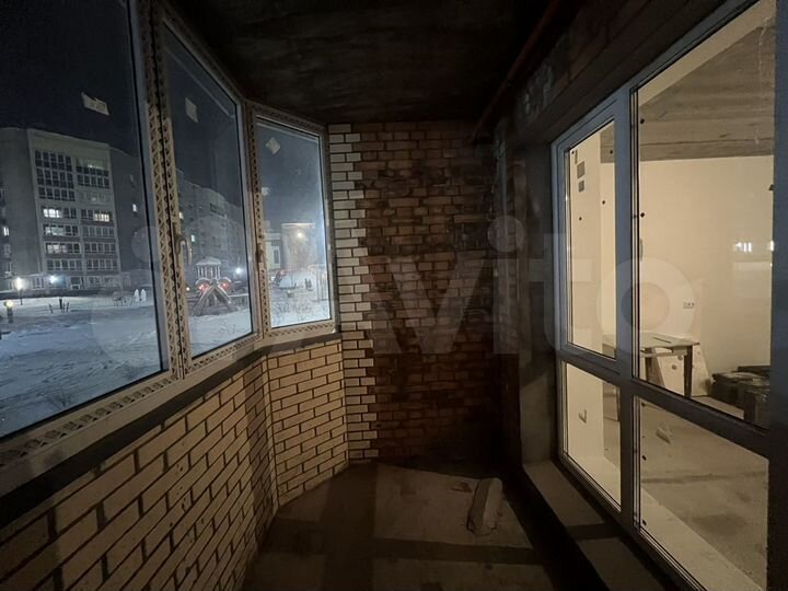 2-к. квартира, 75 м², 1/6 эт.