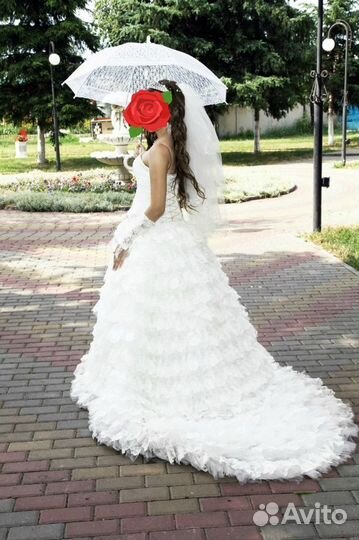 Платье свадебное