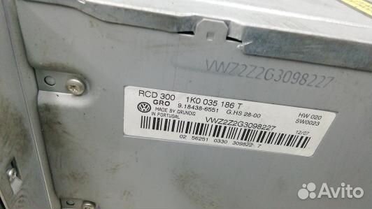 Магнитола volkswagen passat B6 (7DN12I401)