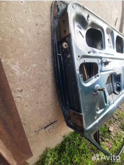 Капот, дверь на Ваз 2105
