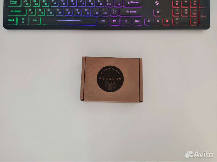 Подарочная коробка. Коробка для подарков