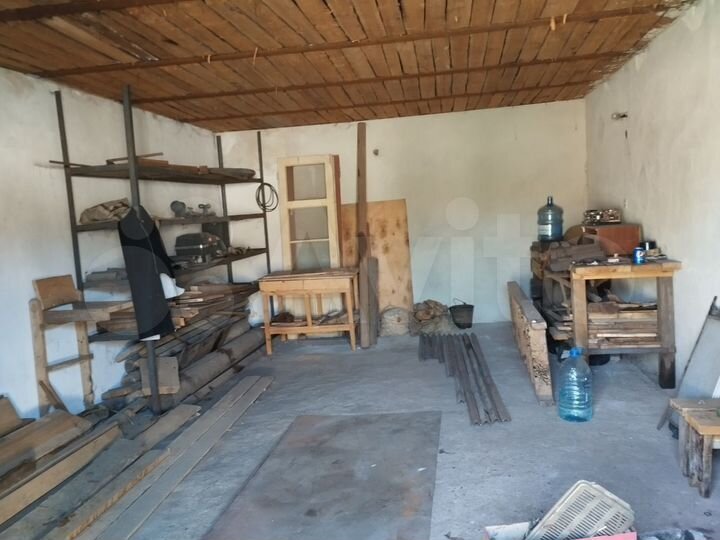 Гараж, > 30 м²