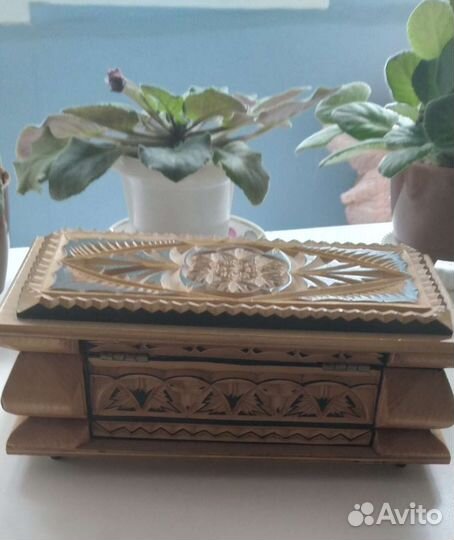 Шкатулка ручной работы