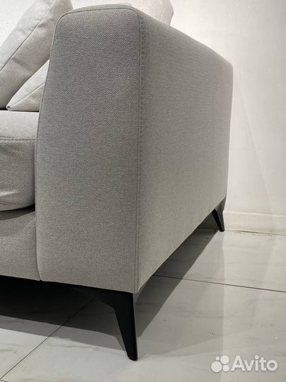 Диван прямой новый