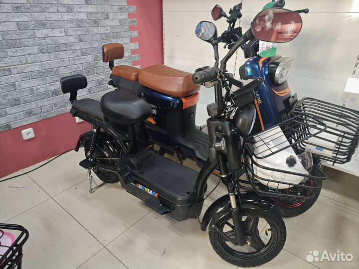 Велосипед скутер с педалями электро 500W