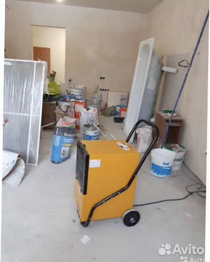 Аренда /прокат Осушитель воздуха master DH 752
