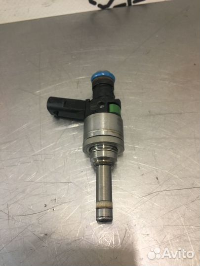 Форсунка Mercedes C-Class W204 M271 1.8TI 2010