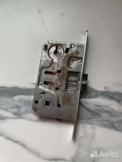 Дверной замок врезной Bonaiti 18 мм