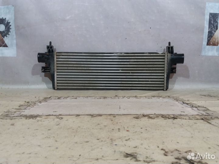 Тойота Фортунер 2015- Радиатор интеркулера 20579