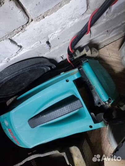 Газонокосилка bosch rotak 32