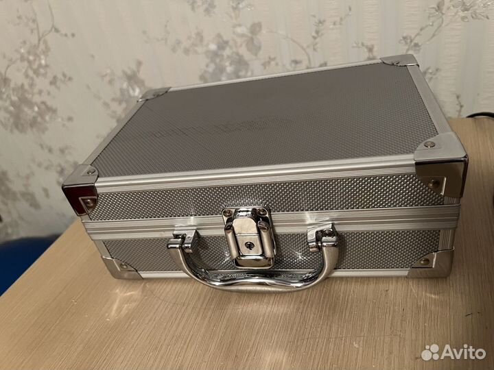 Переносная косметичка