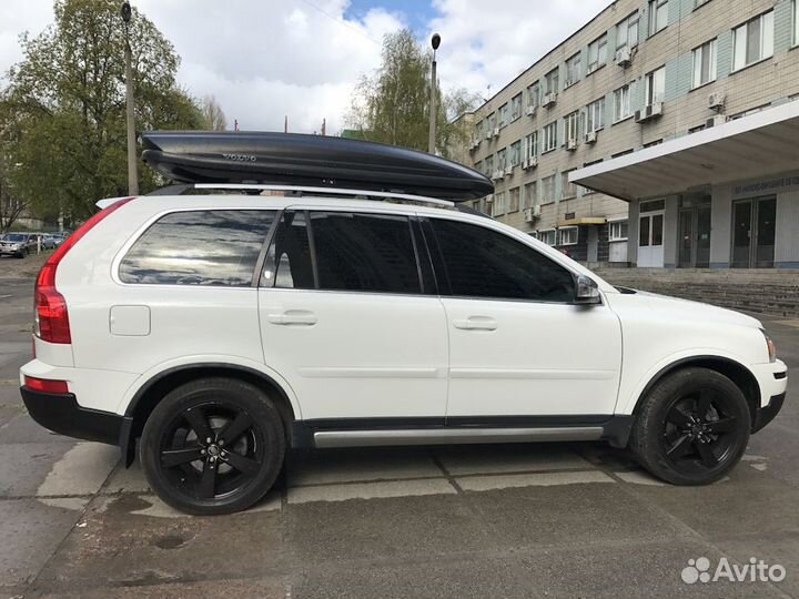 Автобокс (багажник) на volvo XC90