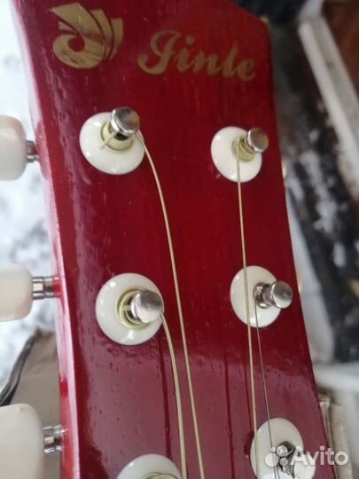 Новая гитара для начинающего