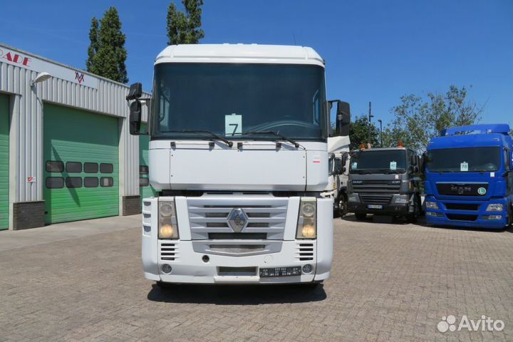 Разбираем грузовик Renault,Magnum III 2001-2008