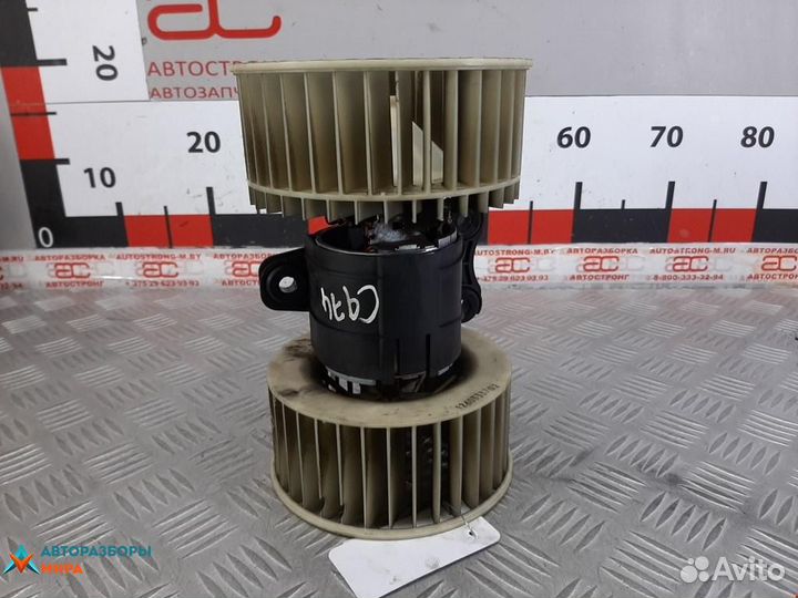 Моторчик печки BMW X5 E53 2003 64118385558