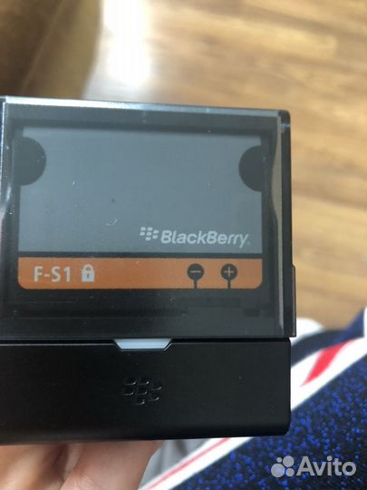 Зарядное устройство с аккумулятором для Blackberry