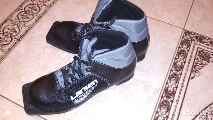 Лыжные ботинки Larsen cross