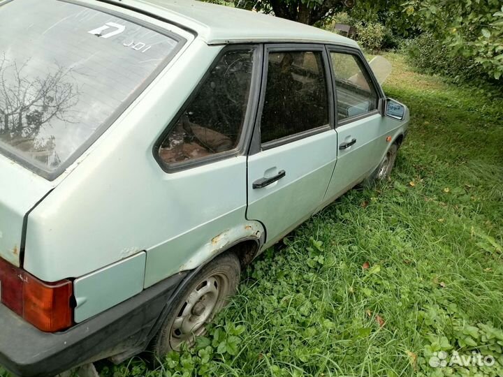 ВАЗ 2109 1.5 МТ, 2002, 215 000 км