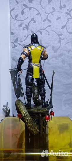 Фигурка mortal kombat scorpion