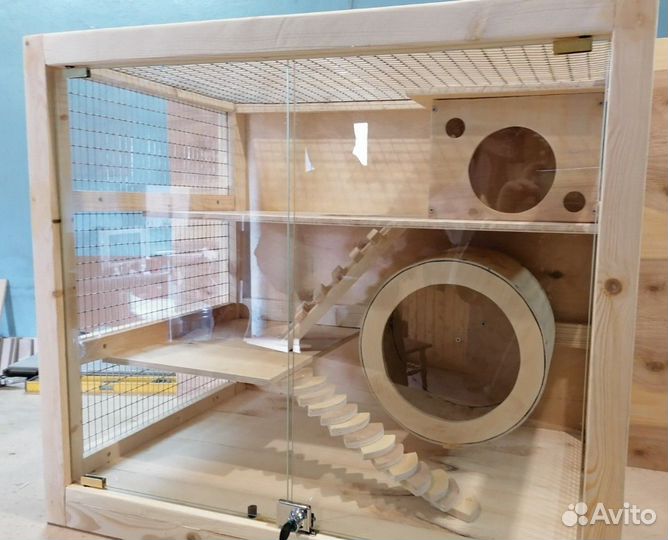 Домики, витрины для шиншилл, крыс, африканских еже