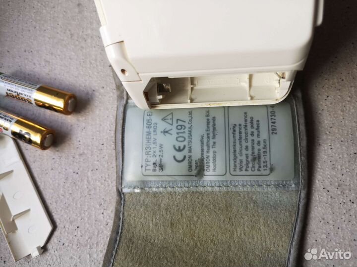 Тонометр автоматический Omron R3