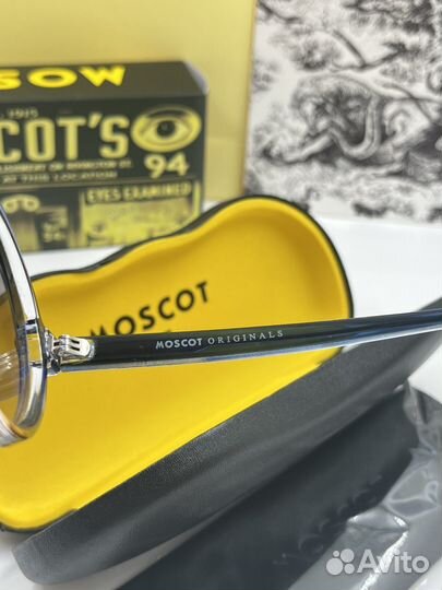 Солнцезащитные очки женские moscot