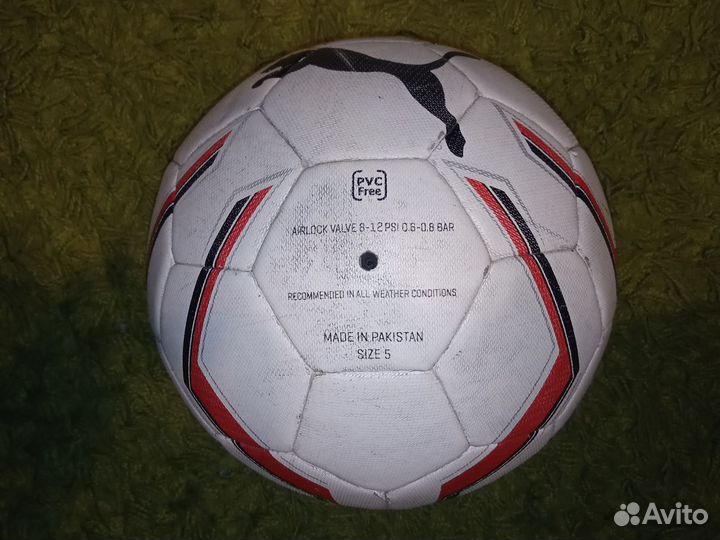 Футбольный мяч puma