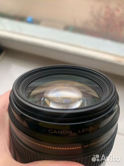 Объектив canon 85mm 1.8