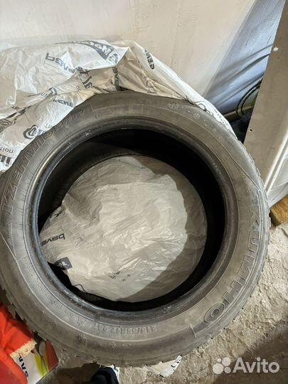 Kumho I'Zen Wis KW19 215/55 R17