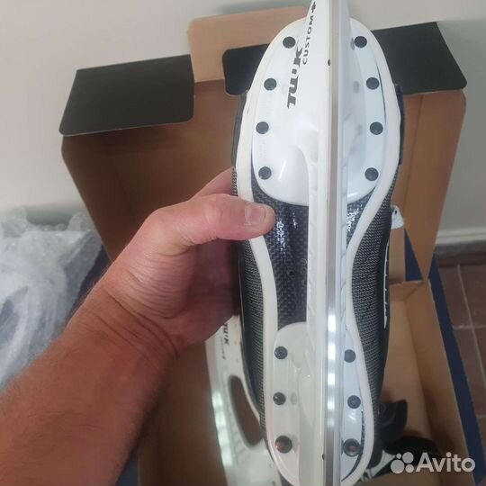 Коньки хоккейные Bauer Supreme 7000, 7EE