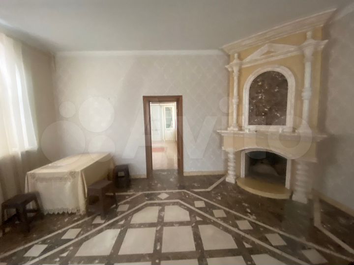 7-к. дом, 450 м²