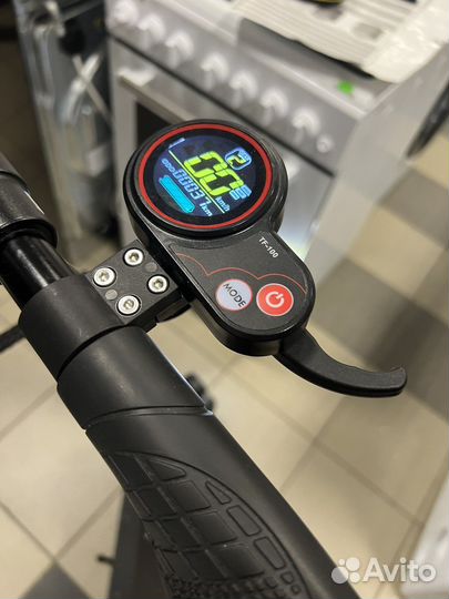 Взрослый Электросамокат Kugoo Kirin M2+ черный